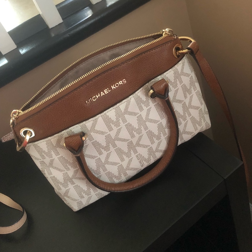 Michael Kors cross body bag.